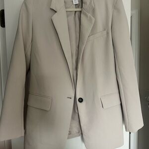 Oversized House of Harlow 1960 Beige Blazer